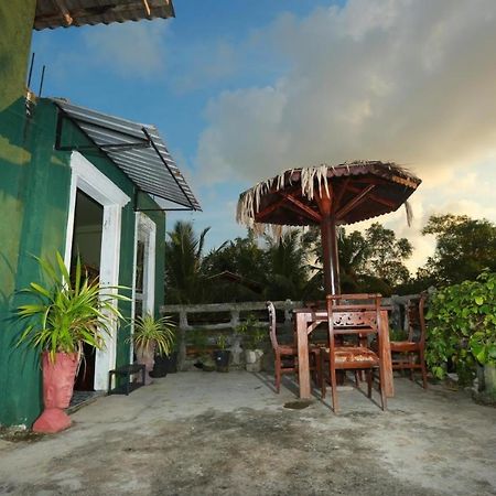Galle Paradise Inn エクステリア 写真