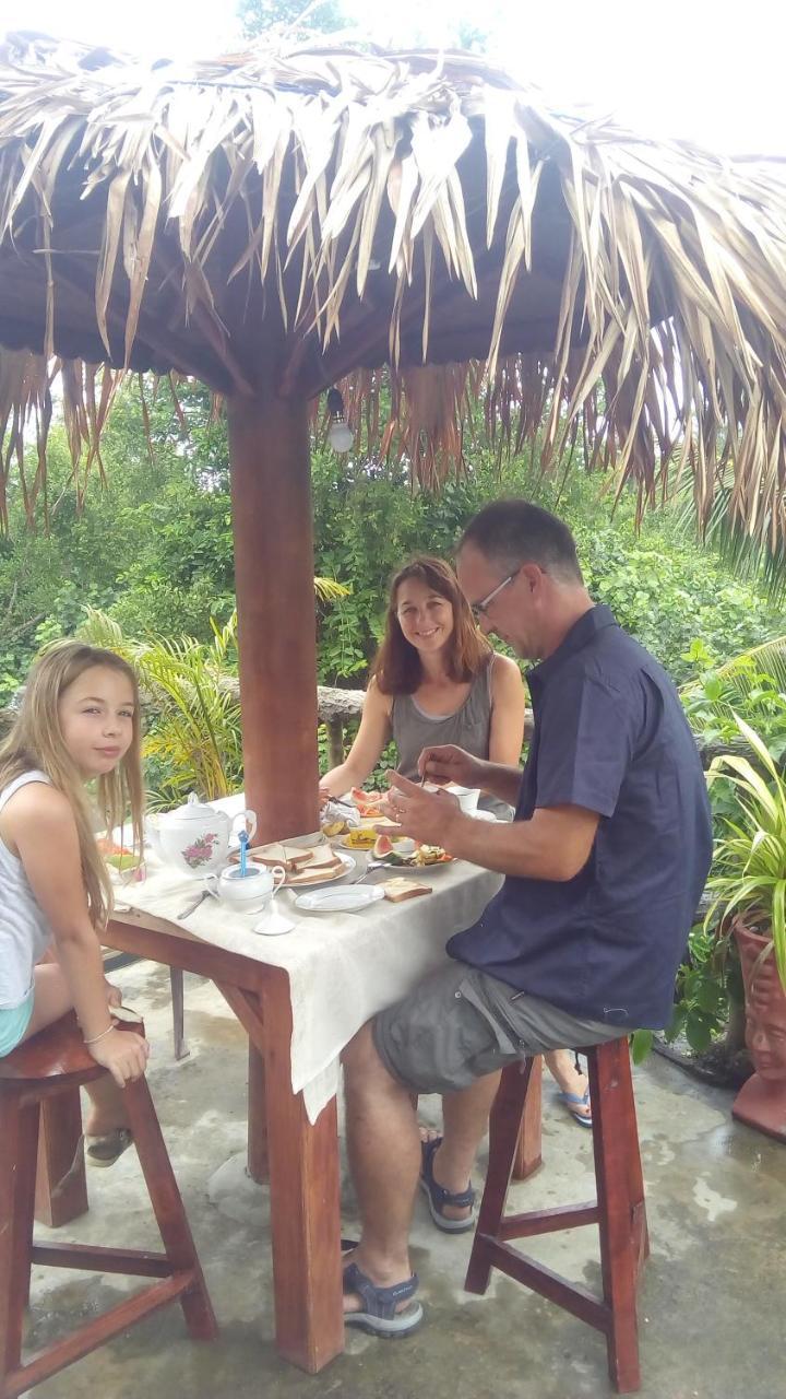 Galle Paradise Inn エクステリア 写真